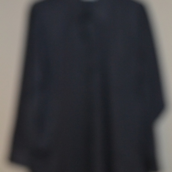 Lotof 4 Geoffrey Beene dress shirts - Picture 5 of 5